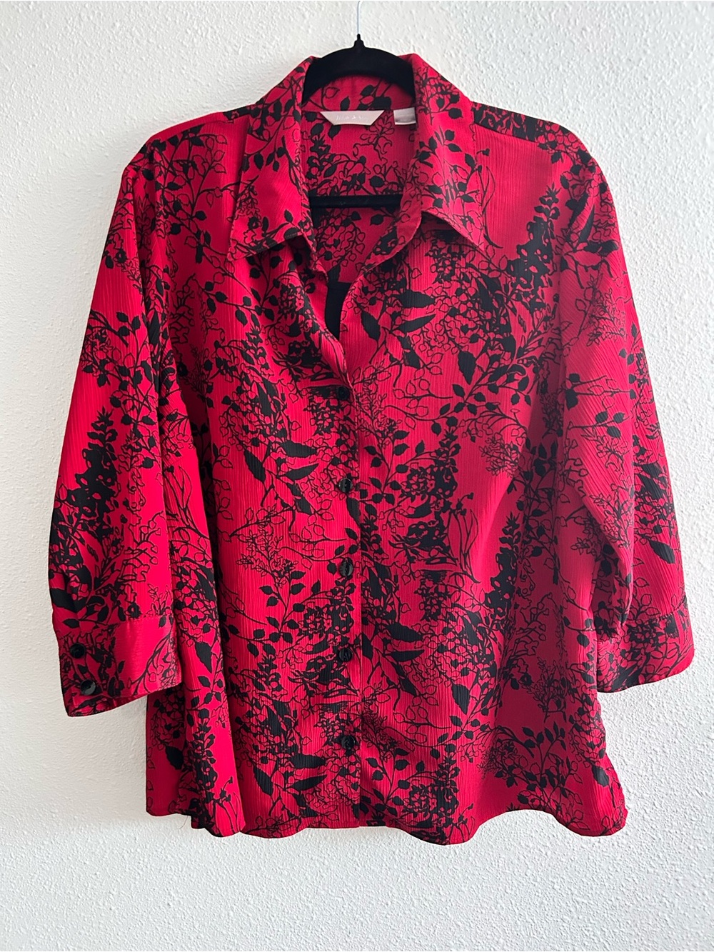White Stag Red and Black Floral Button-Down Shirt